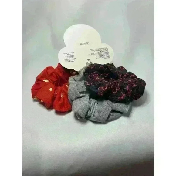 Disney Minnie Mouse 3-Pack Hair Scrunchies Set Multicolor Unisex - Picture 2 of 5